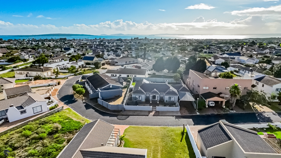 3 Bedroom Property for Sale in Country Club Western Cape